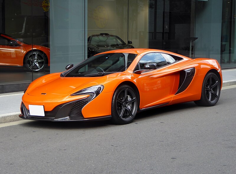 McLaren 650S
